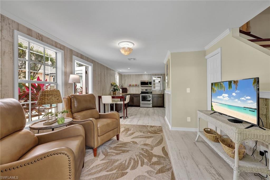 OLDE NAPLES - Residential Lease