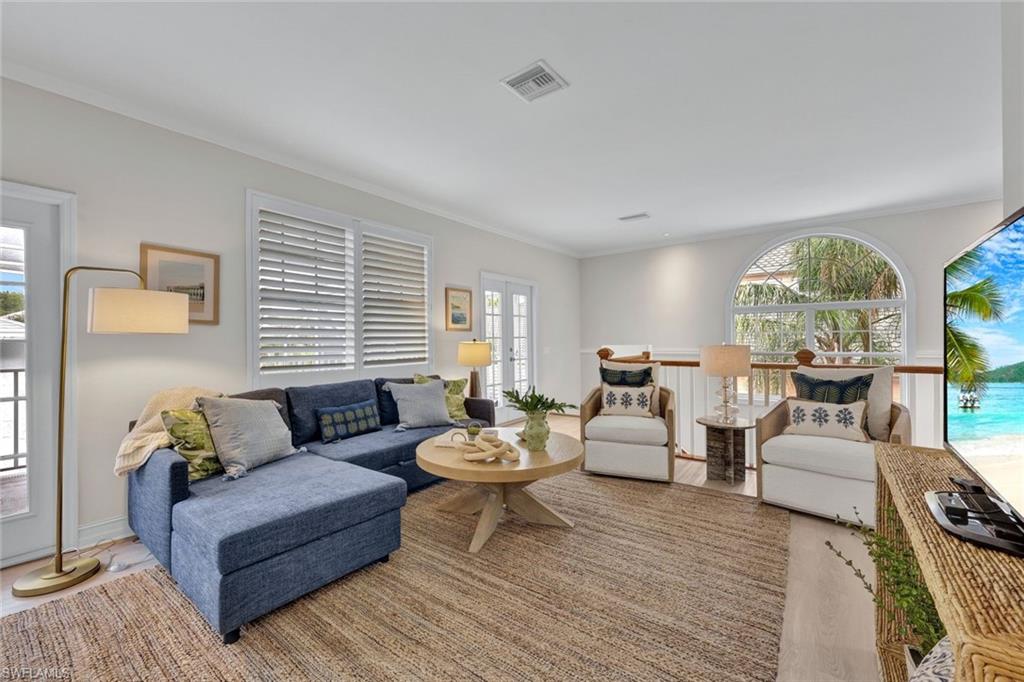 OLDE NAPLES - Residential Lease