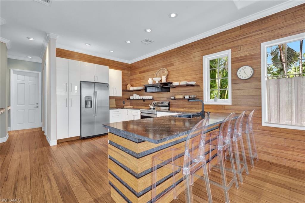 OLDE NAPLES - Residential Lease