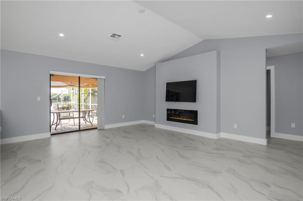 PIRATE'S COVE II - Residential