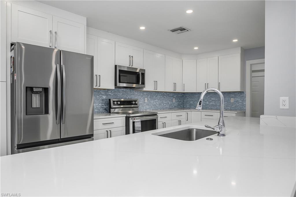 PIRATE'S COVE II - Residential