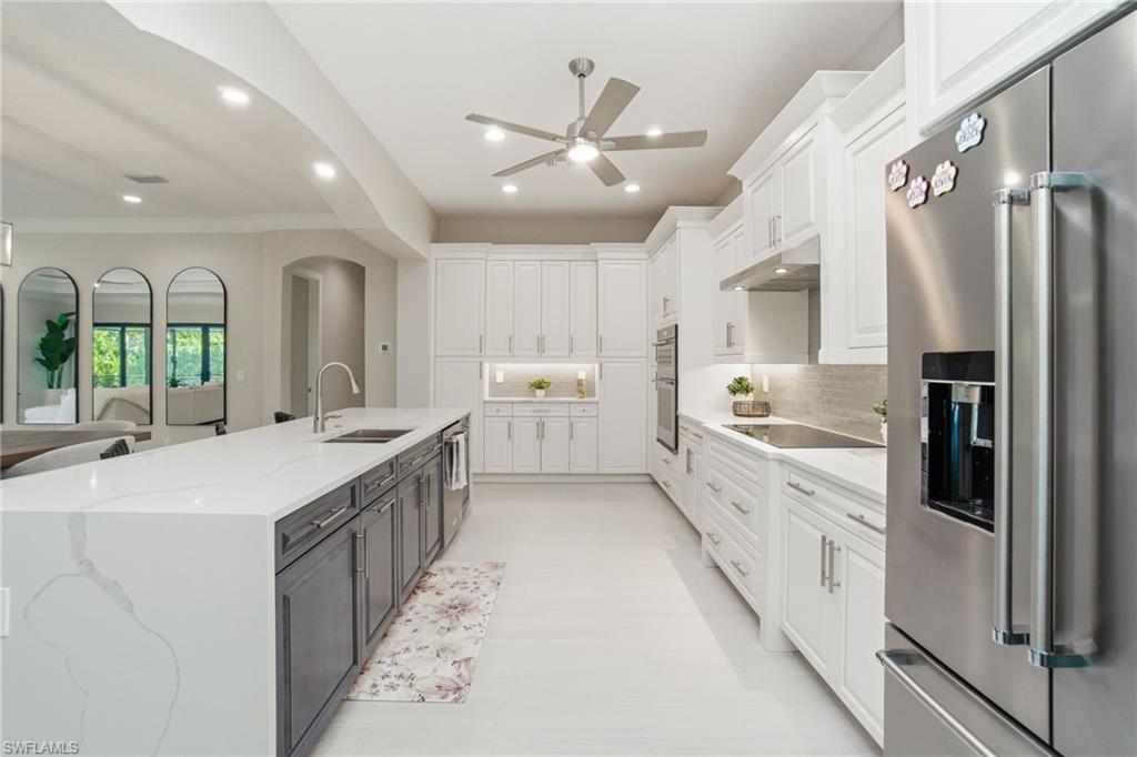 PARROT CAY - Residential