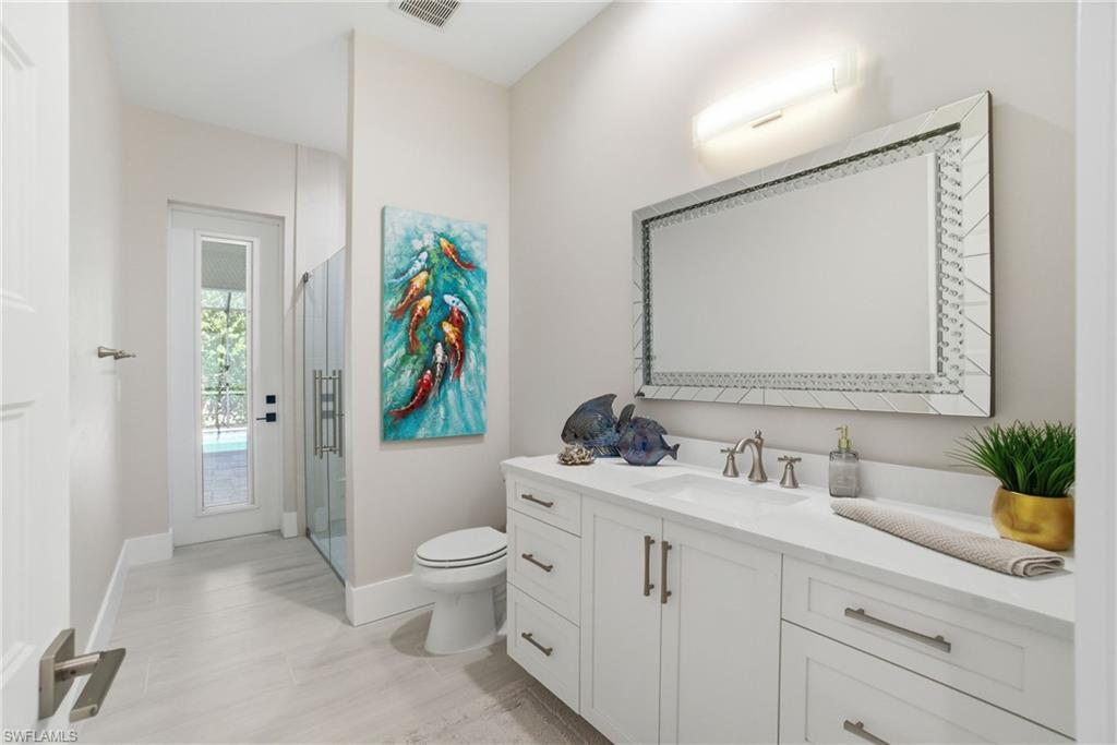 PARROT CAY - Residential