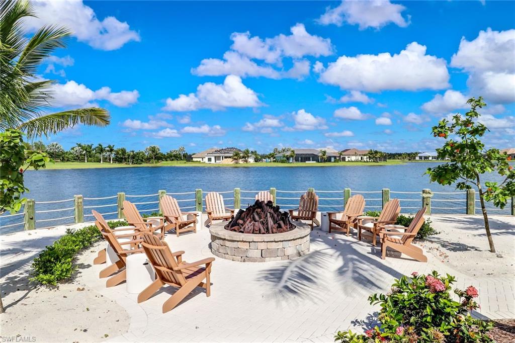 PARROT CAY - Residential