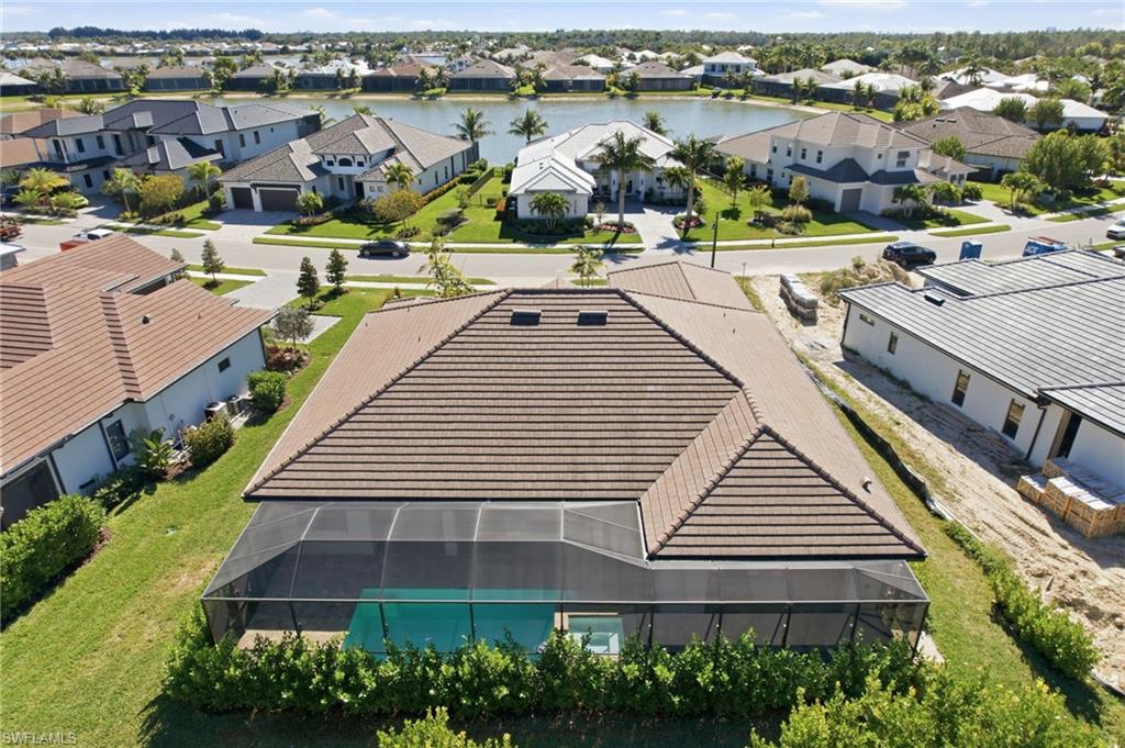 PARROT CAY - Residential