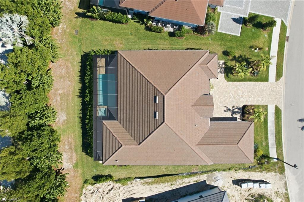 PARROT CAY - Residential