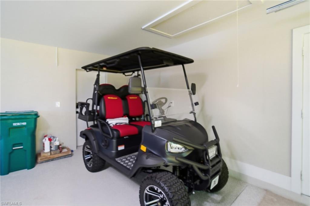 PARROT CAY - Residential