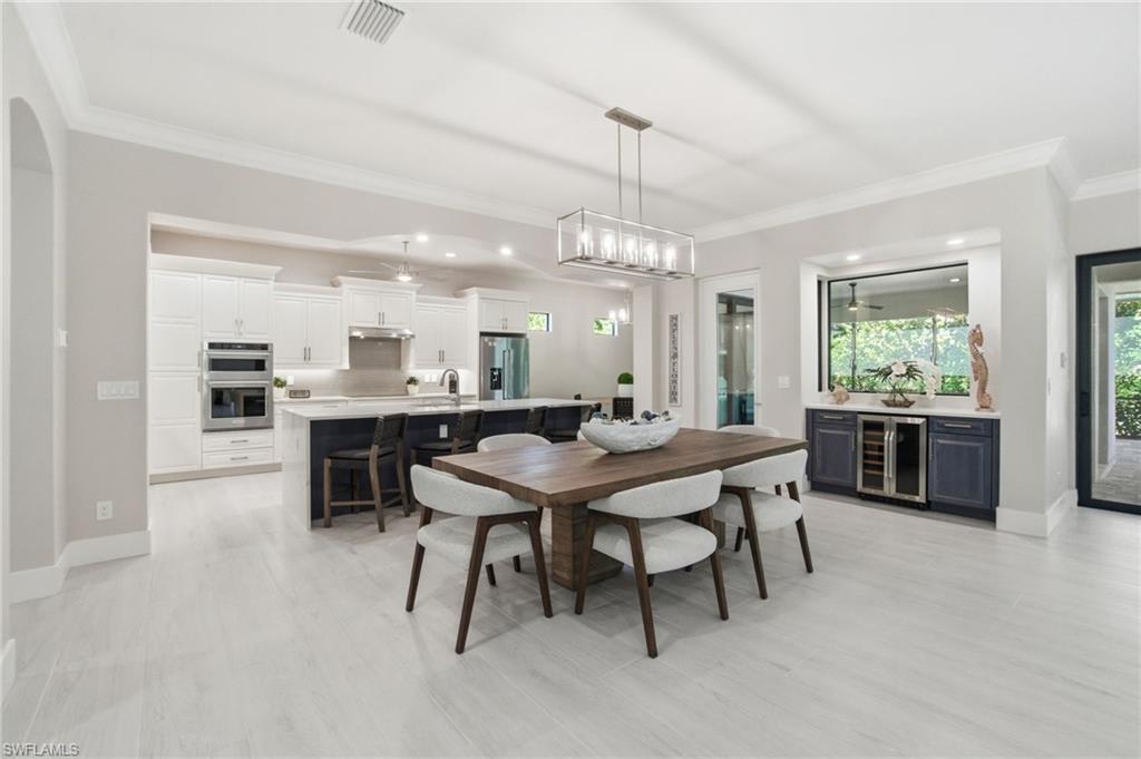 PARROT CAY - Residential