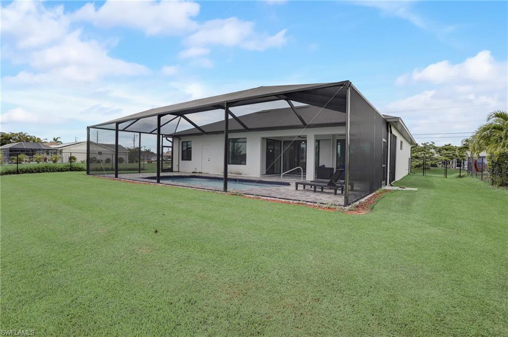 CAPE CORAL - Residential