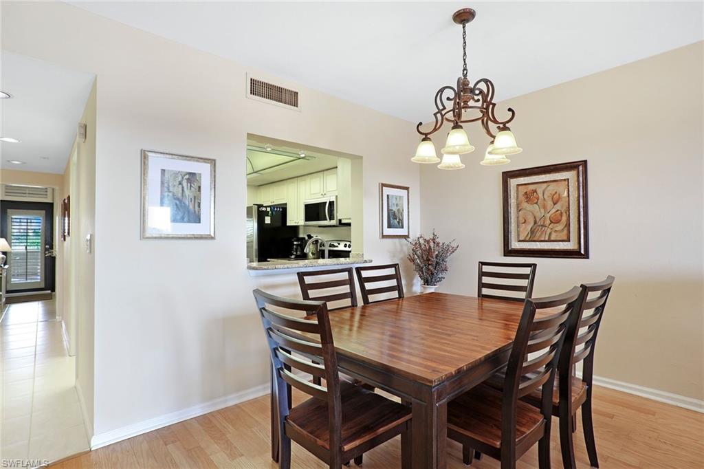 HYDE PARK - Residential