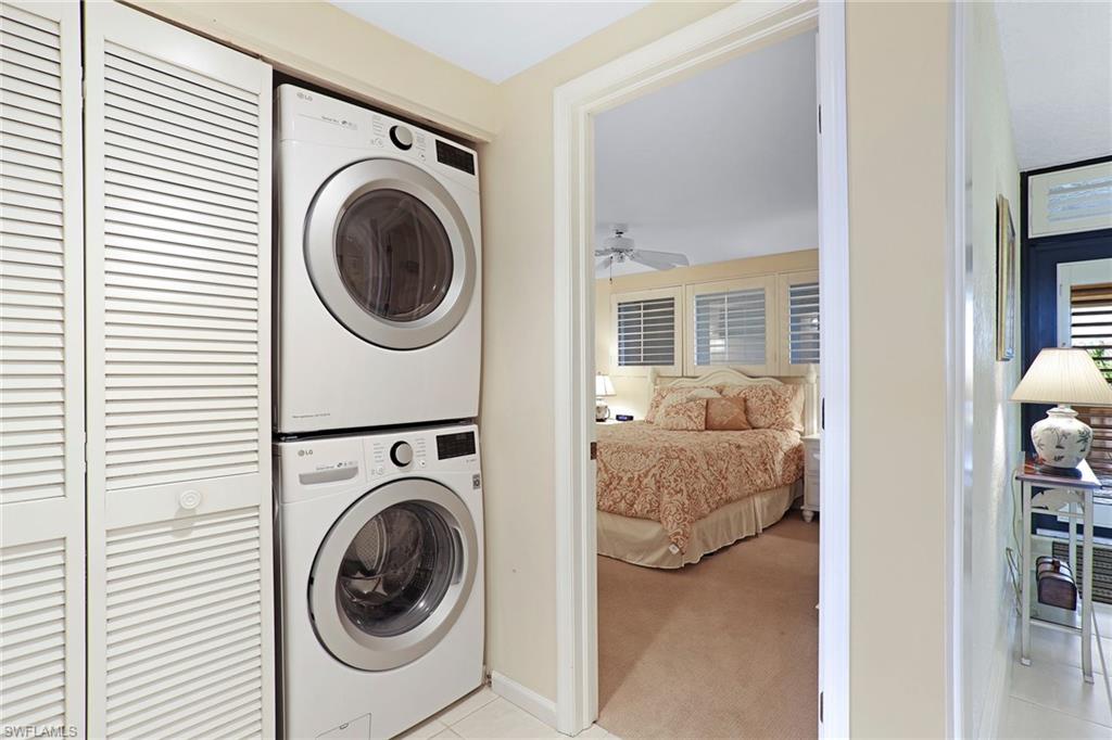 HYDE PARK - Residential