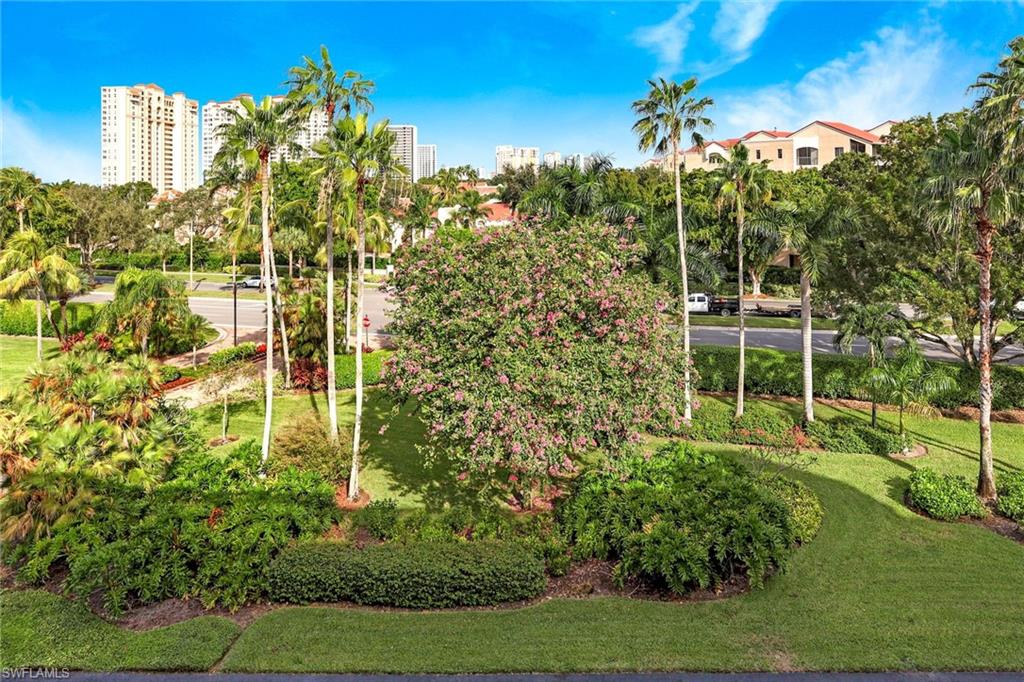 HYDE PARK - Residential