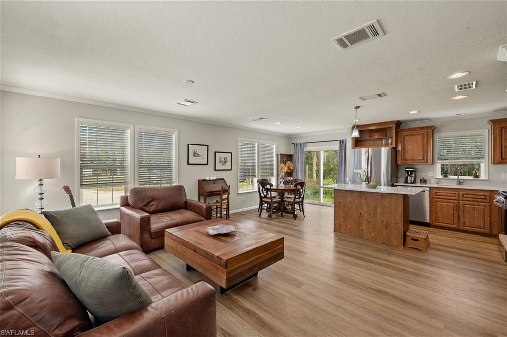 WILDCAT FARMS - Residential