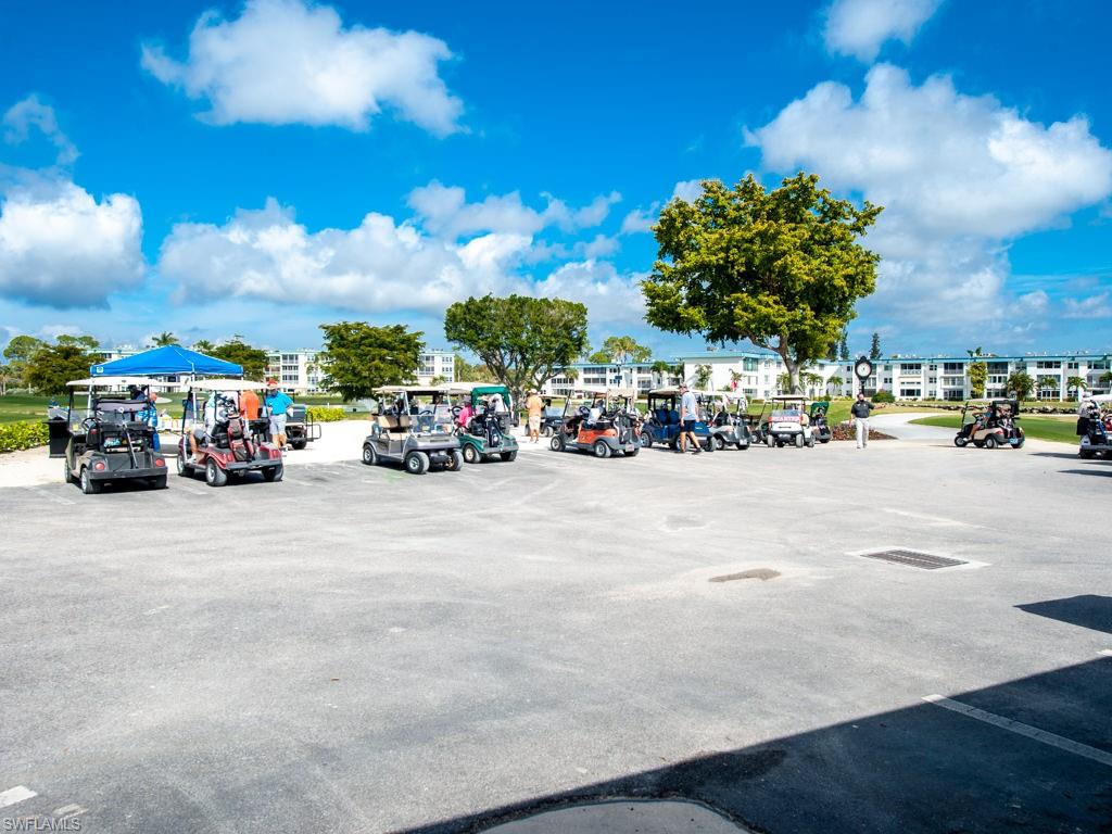 SEVEN LAKES - Residential