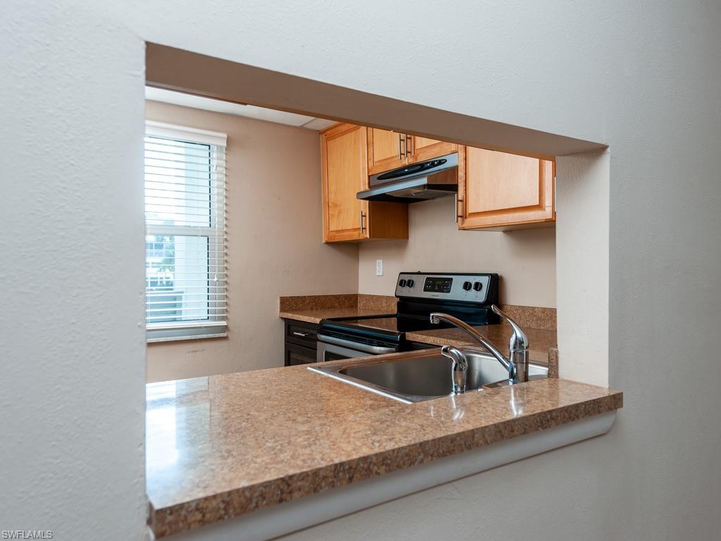 SEVEN LAKES - Residential