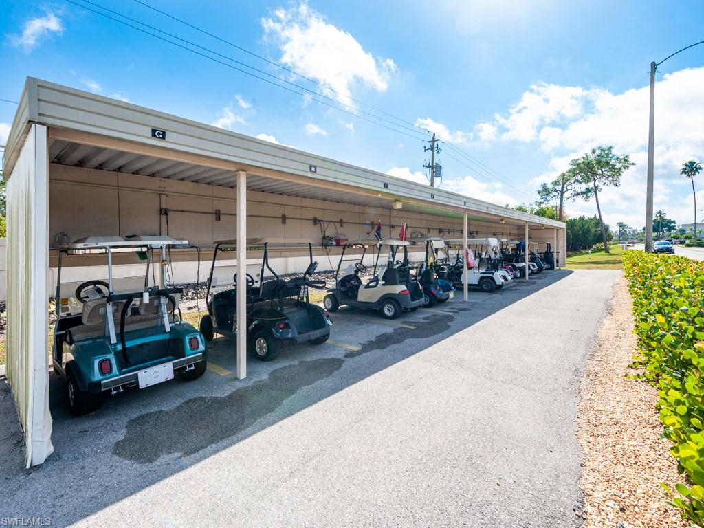 SEVEN LAKES - Residential