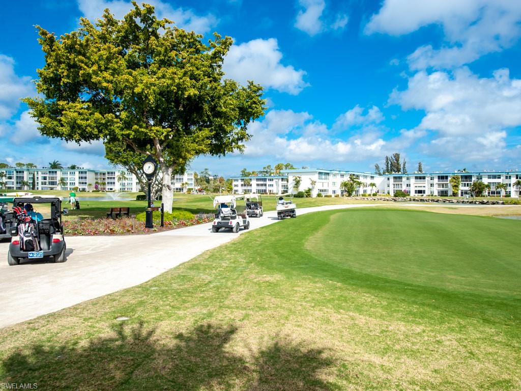 SEVEN LAKES - Residential