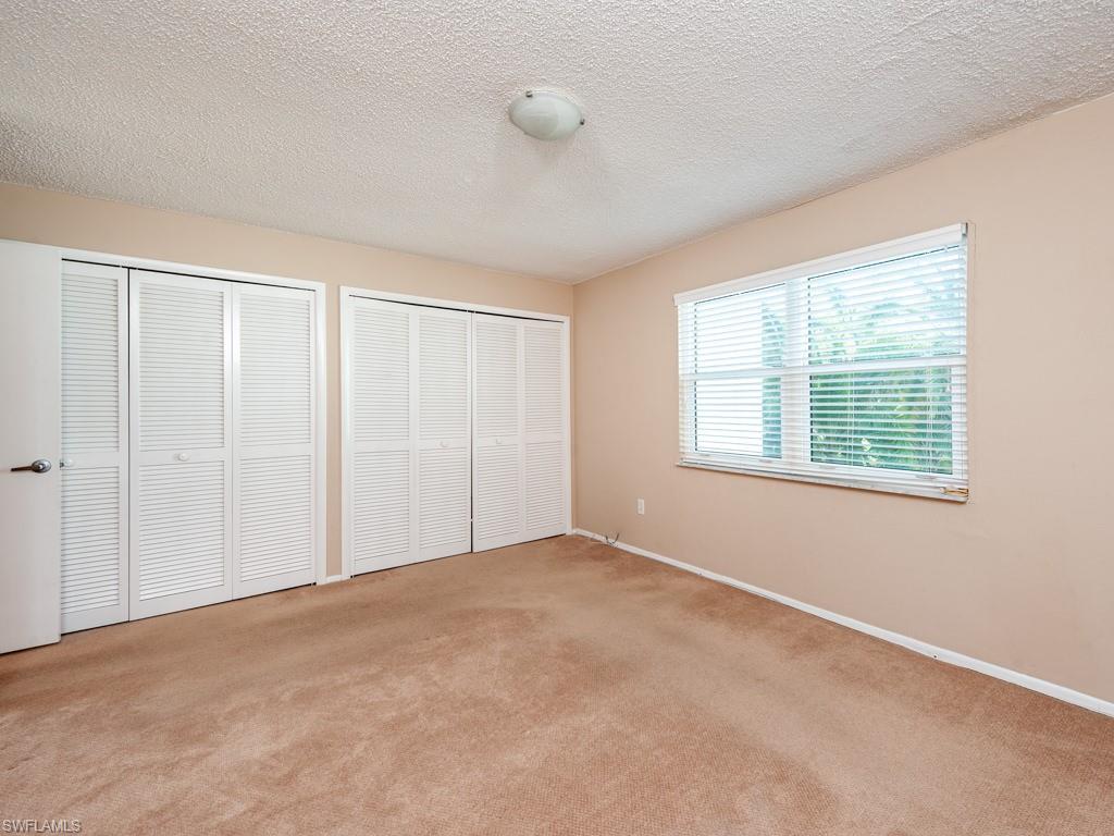 SEVEN LAKES - Residential