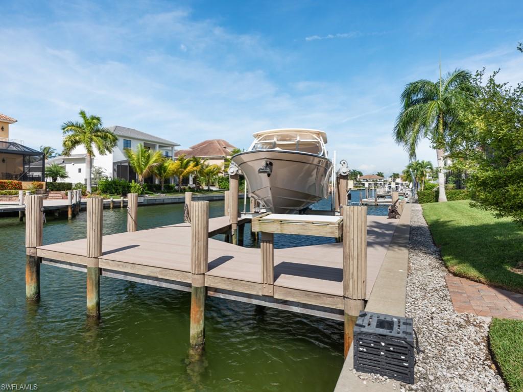 MARCO ISLAND - Residential