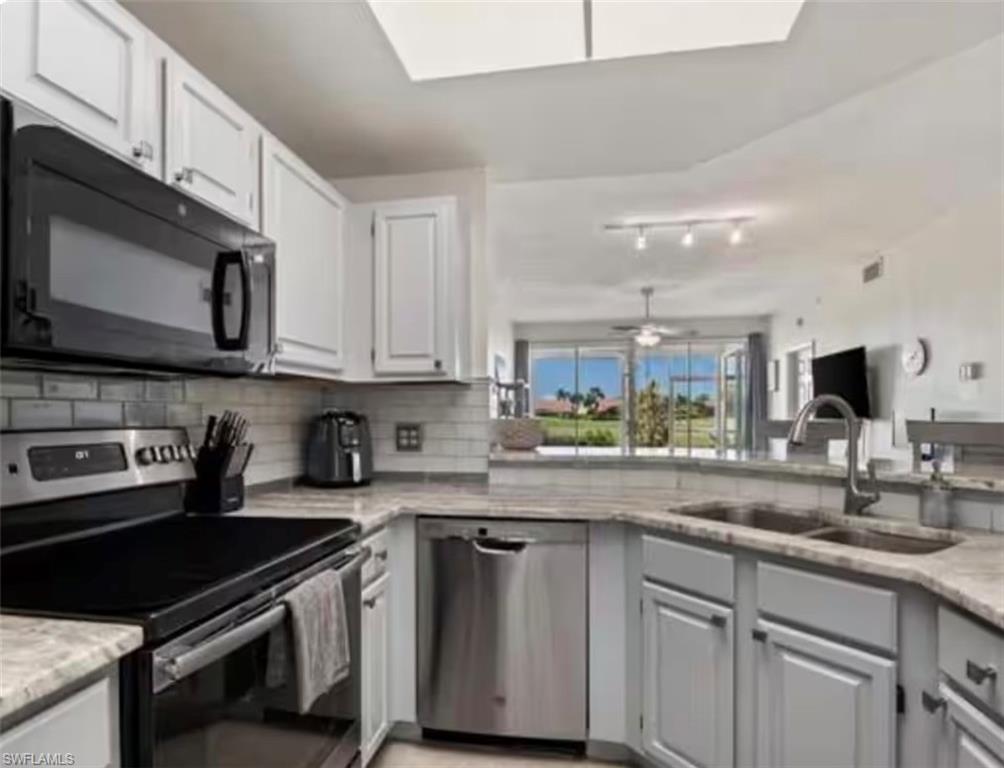 SPANISH WELLS GOLF CONDO - Residential Lease