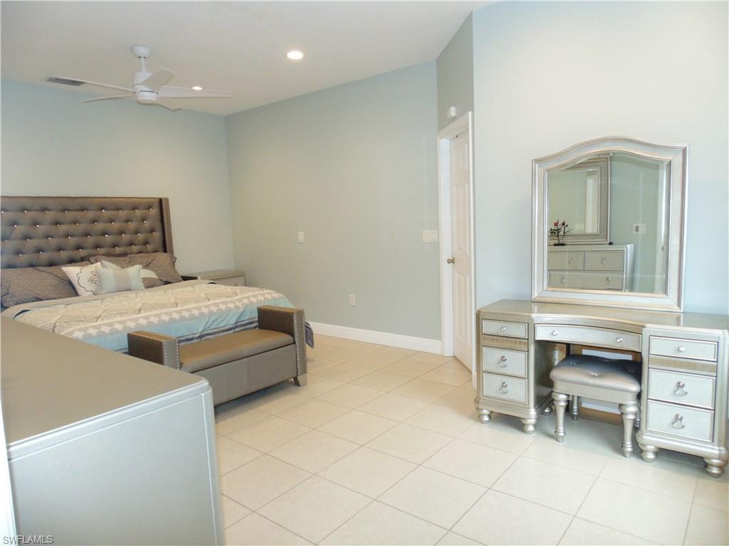 HAWK'S PRESERVE - Residential