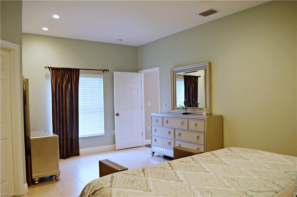 HAWK'S PRESERVE - Residential