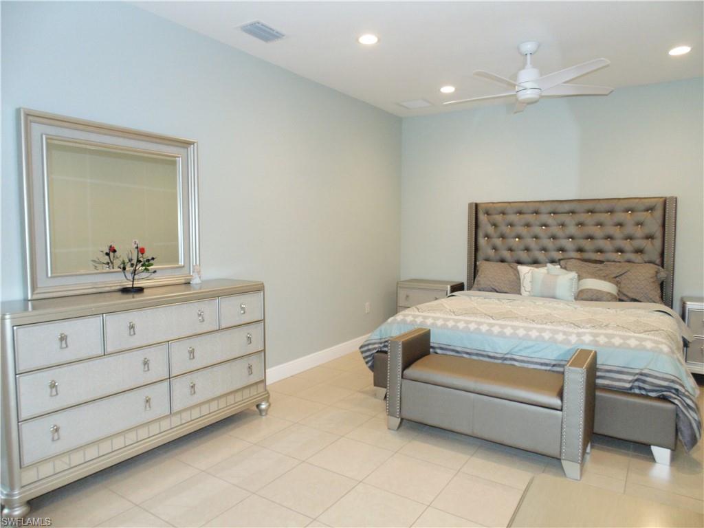 HAWK'S PRESERVE - Residential