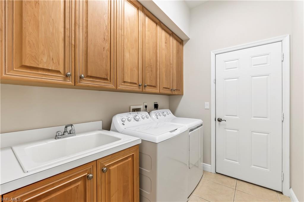 BELL TOWER PARK - Residential