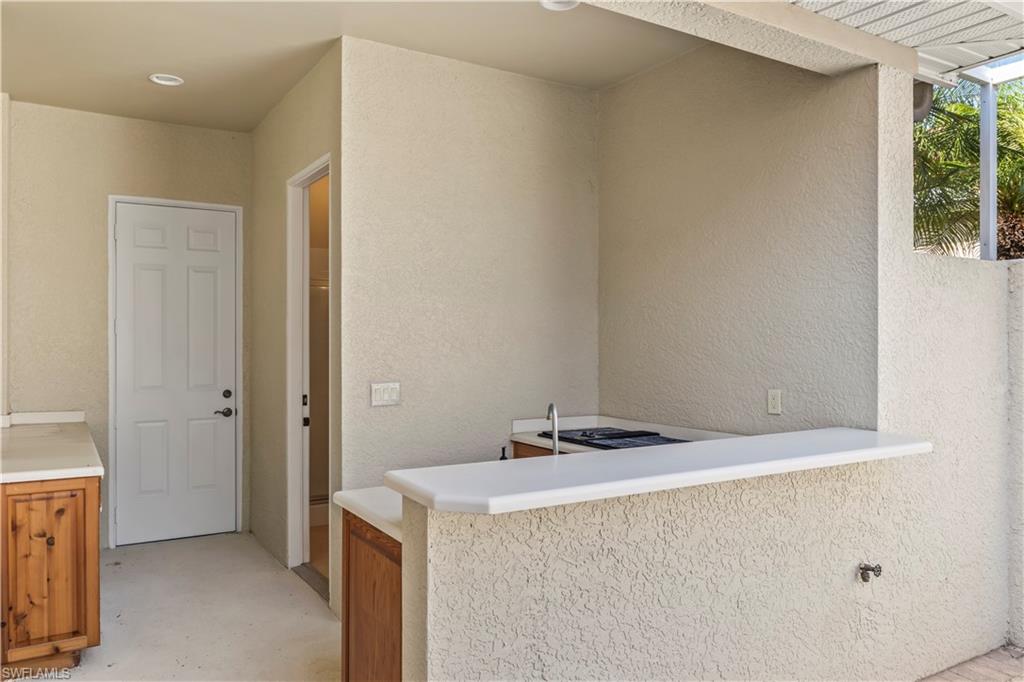 BELL TOWER PARK - Residential