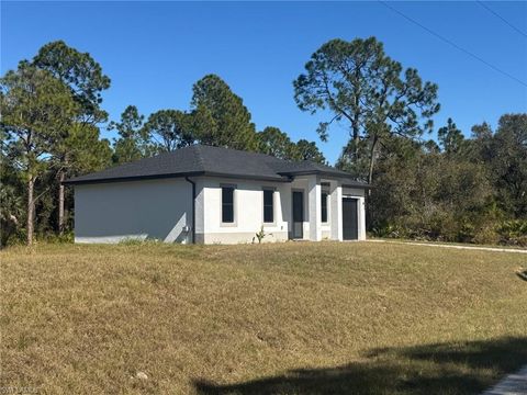 154 Pennfield ST LEHIGH ACRES FL 33974