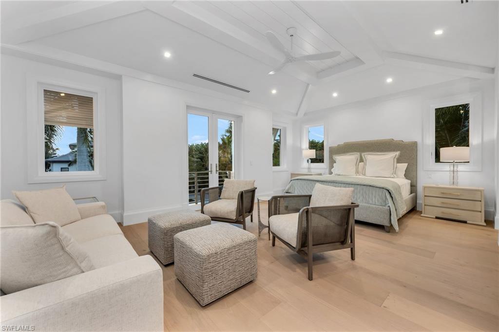 AQUALANE SHORES - Residential