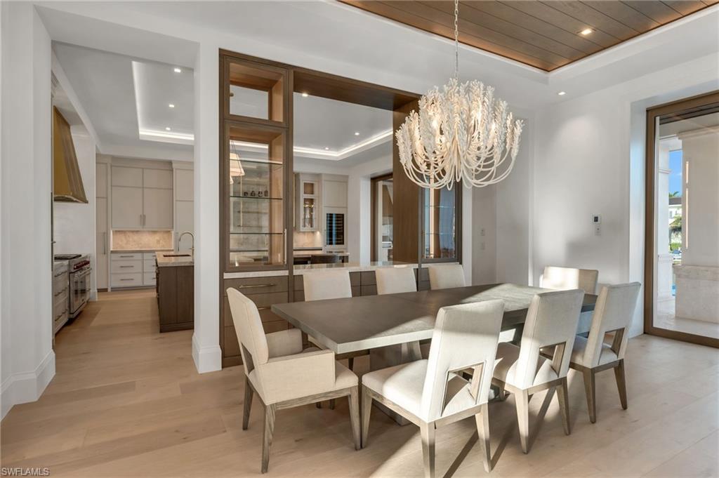 AQUALANE SHORES - Residential