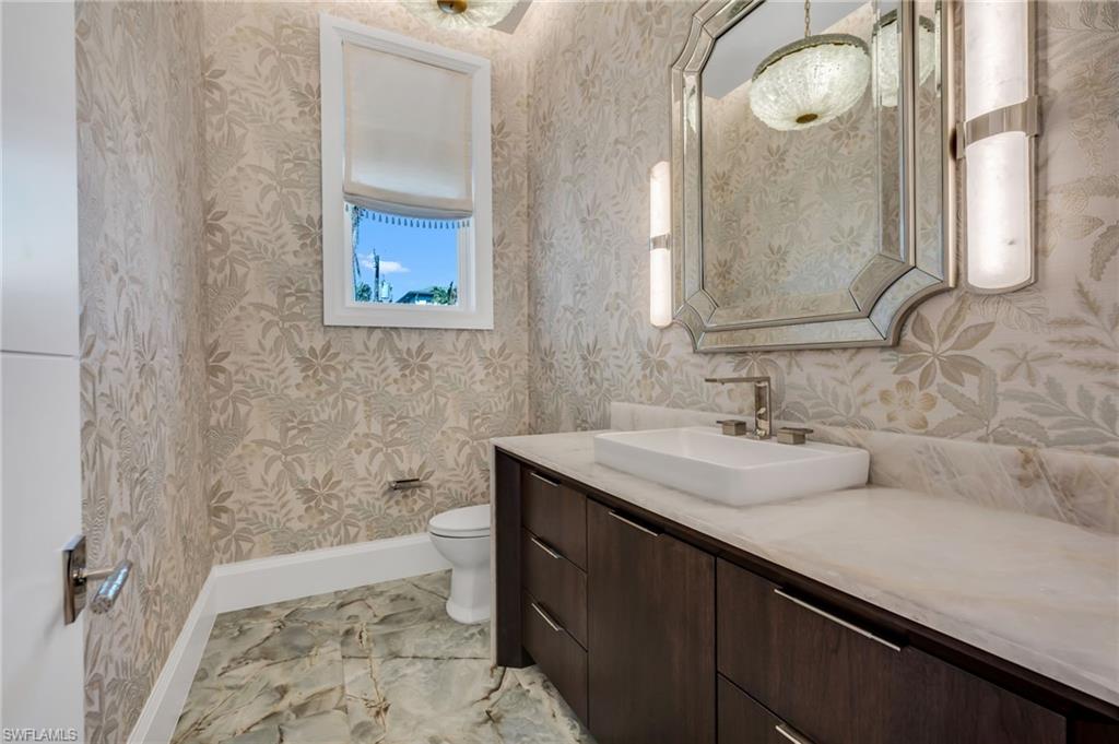 AQUALANE SHORES - Residential