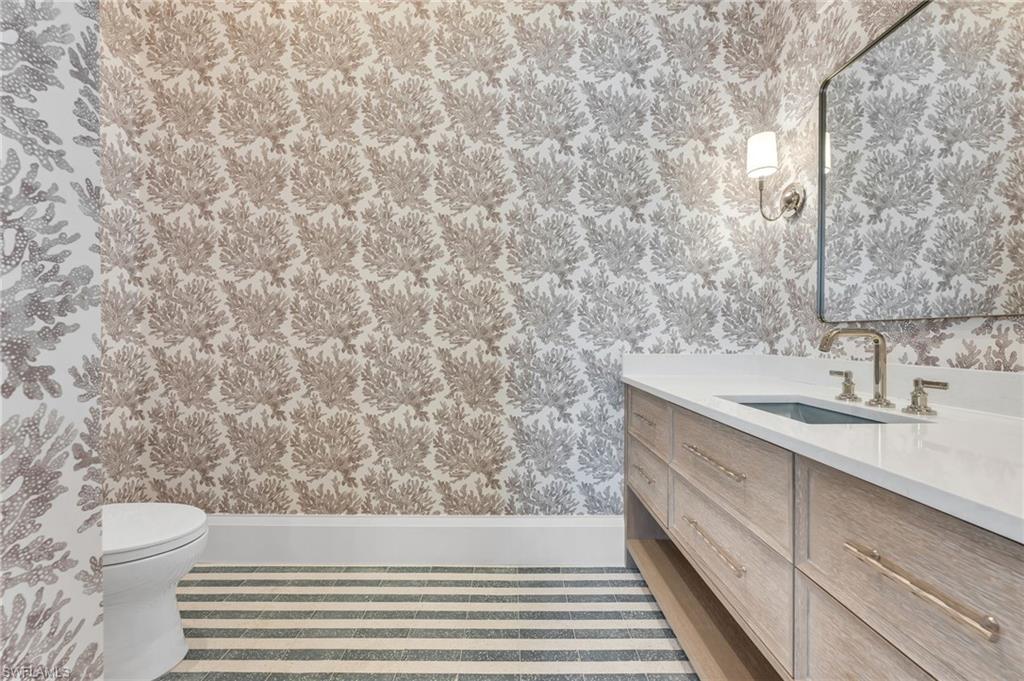 AQUALANE SHORES - Residential