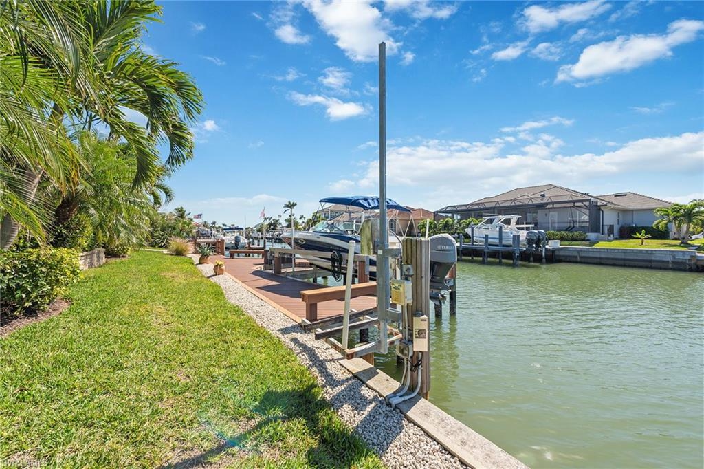 MARCO ISLAND - Residential