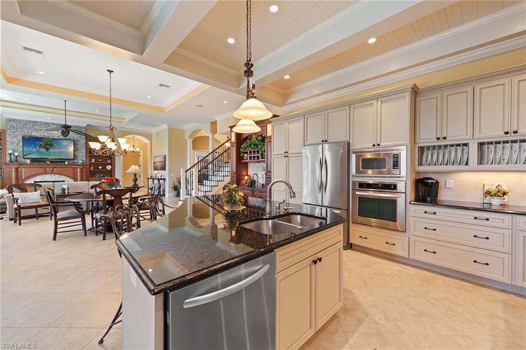 MARCO ISLAND - Residential