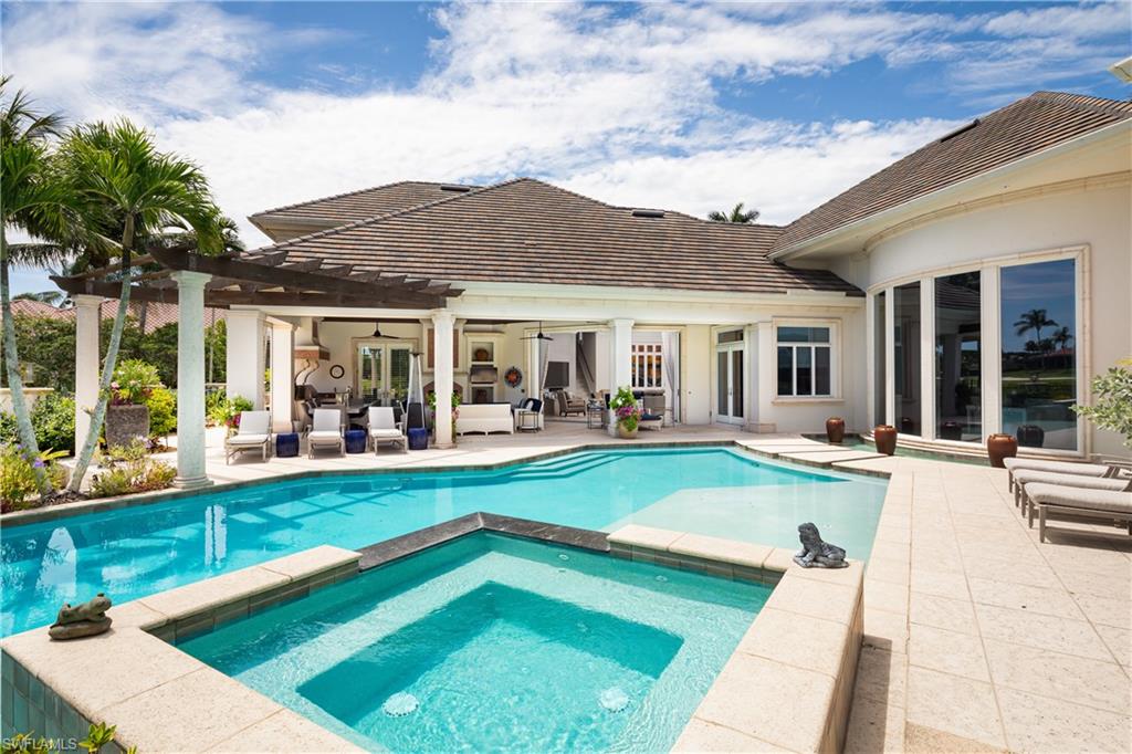 ISLE ROYALE - Residential