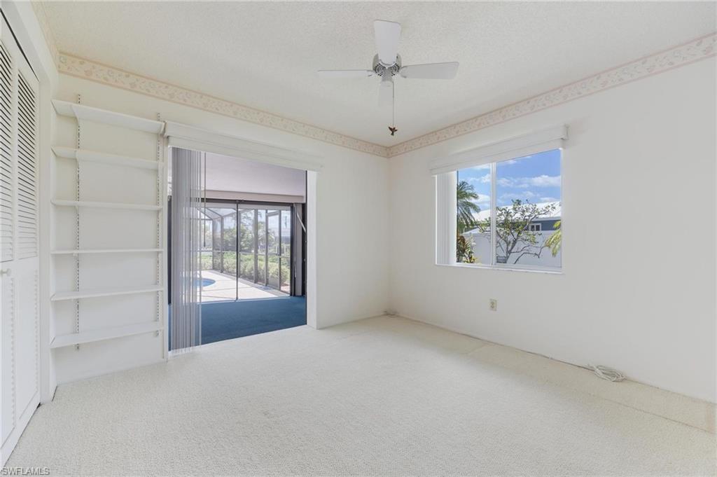 YACHT CLUB COLONY - Residential