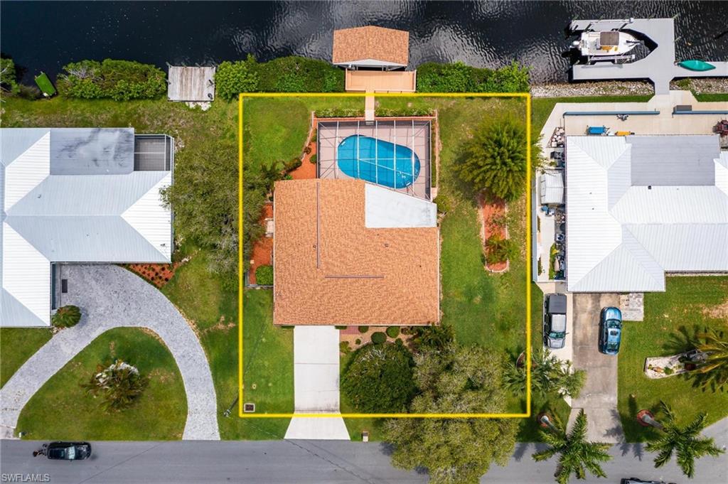 YACHT CLUB COLONY - Residential