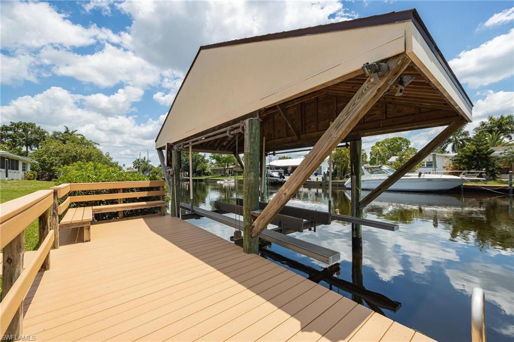 YACHT CLUB COLONY - Residential