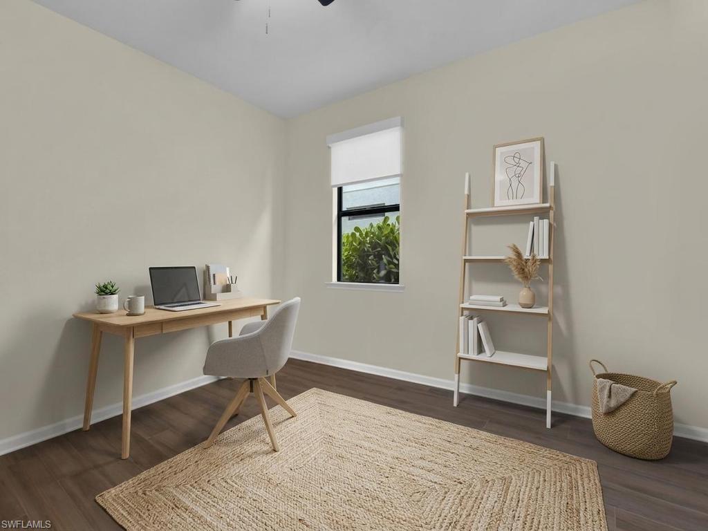 HAMPTON LAKES - Residential