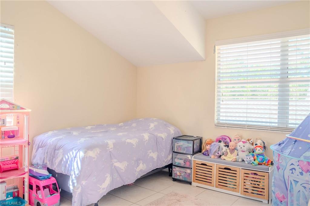 SAN CARLOS ESTATES - Residential