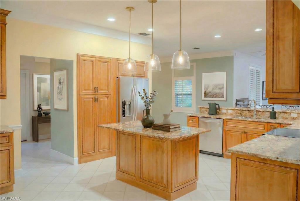 SAN CARLOS ESTATES - Residential