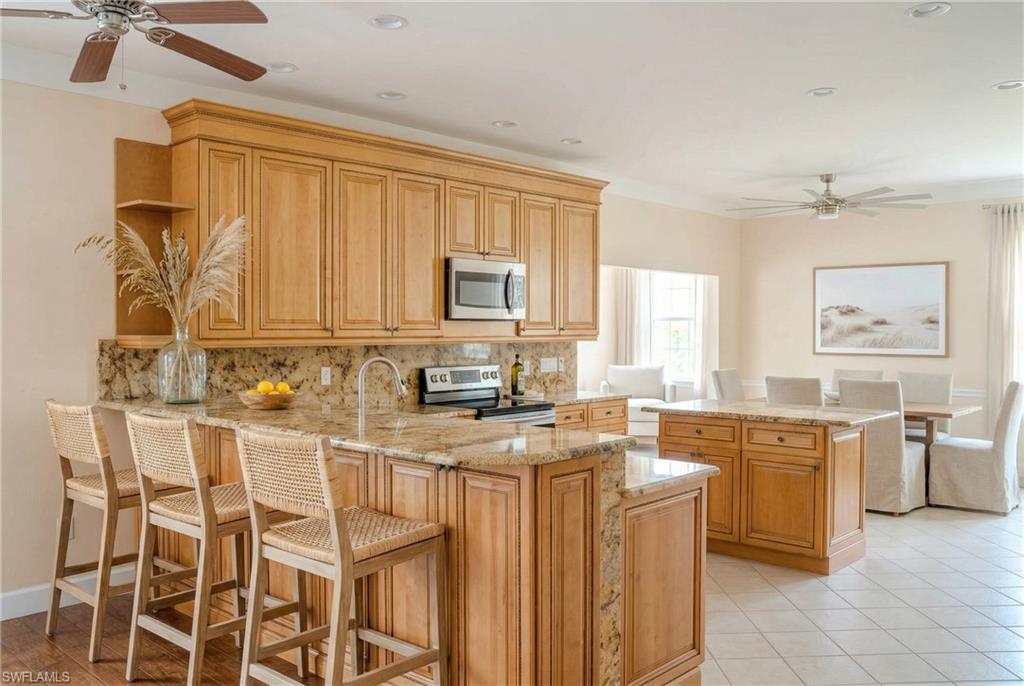 SAN CARLOS ESTATES - Residential