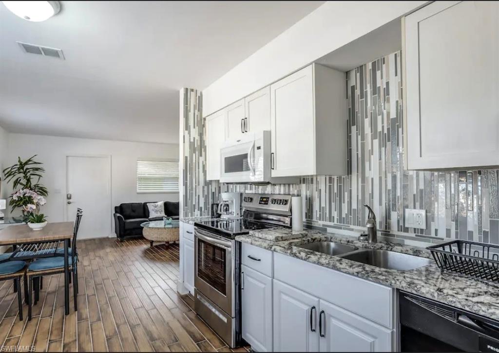 ROYAL HARBOR - Residential