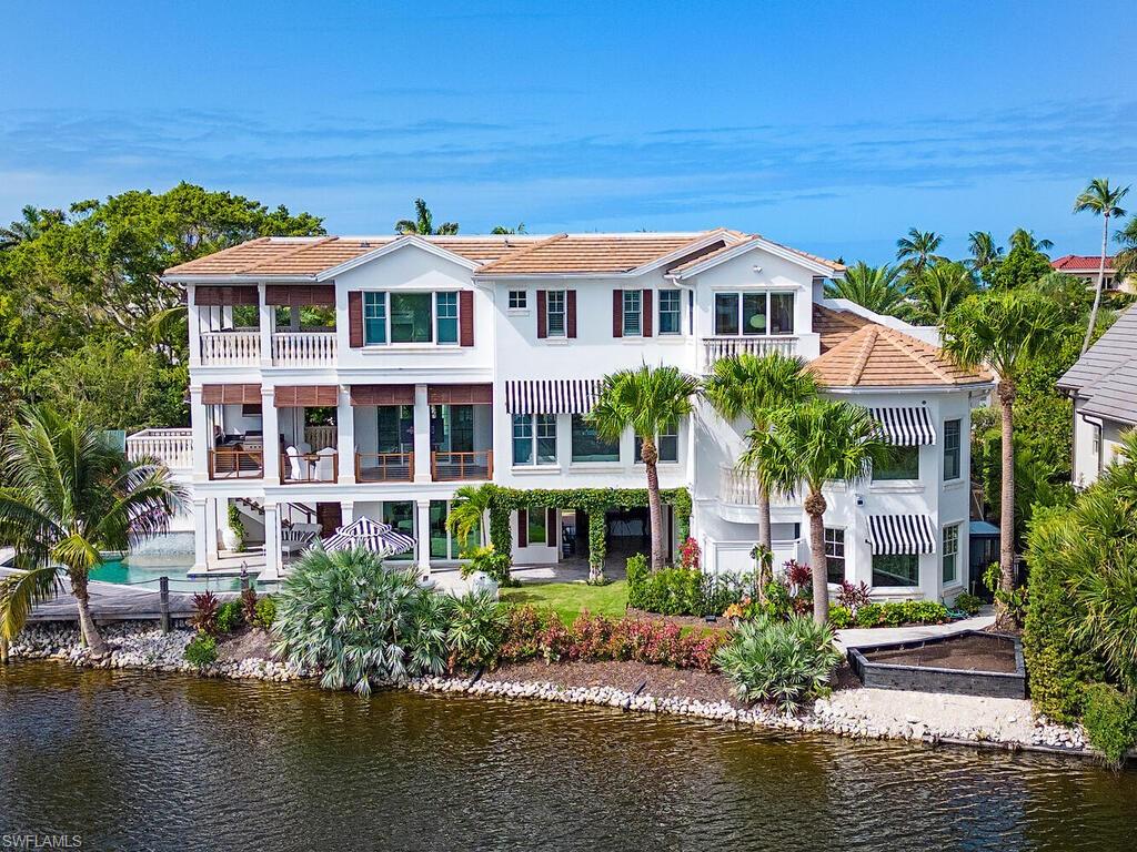 OLDE NAPLES - Residential