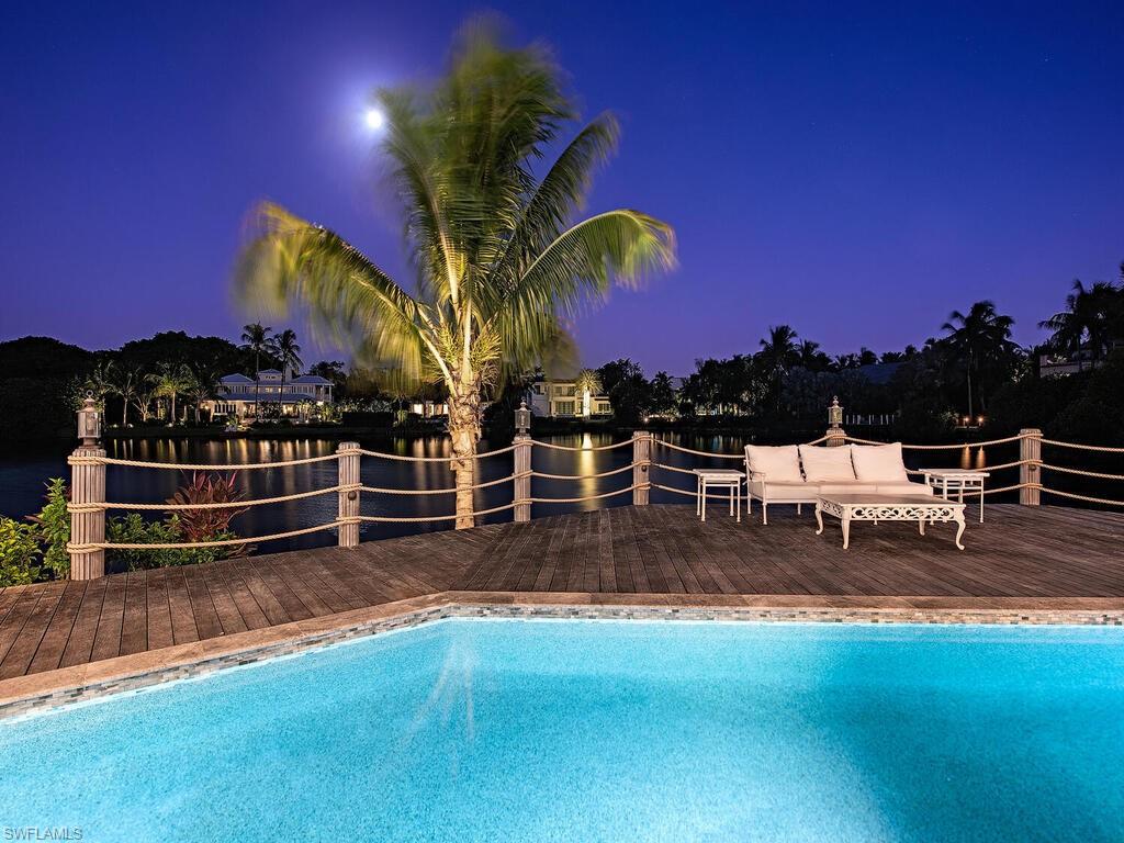 OLDE NAPLES - Residential