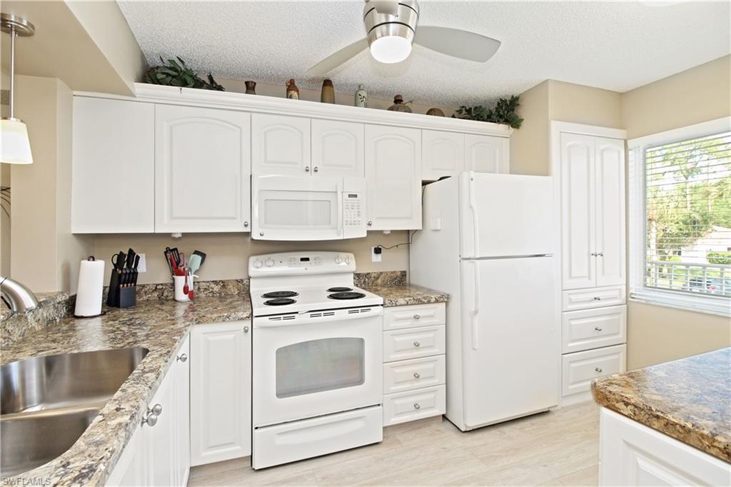 AMHERST COVE - Residential