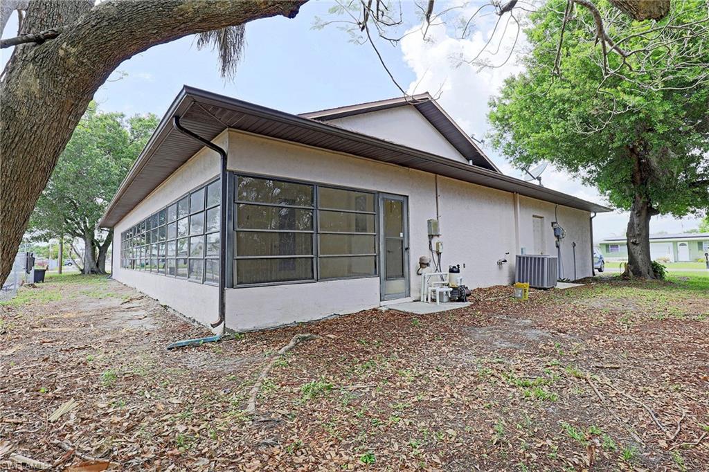 NORTH FORT MYERS - Residential Lease