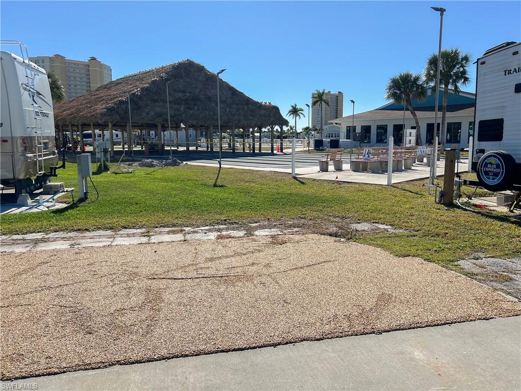 PALMETTO PALMS R V - Land